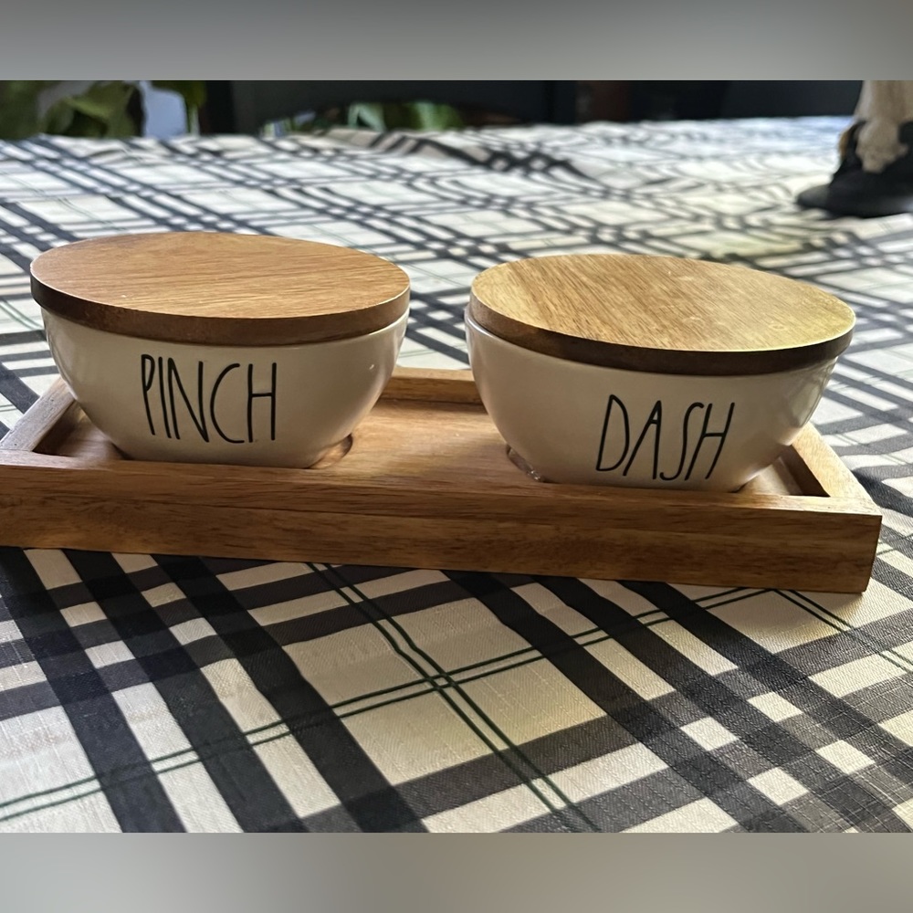 Rae Dunn salt and pepper